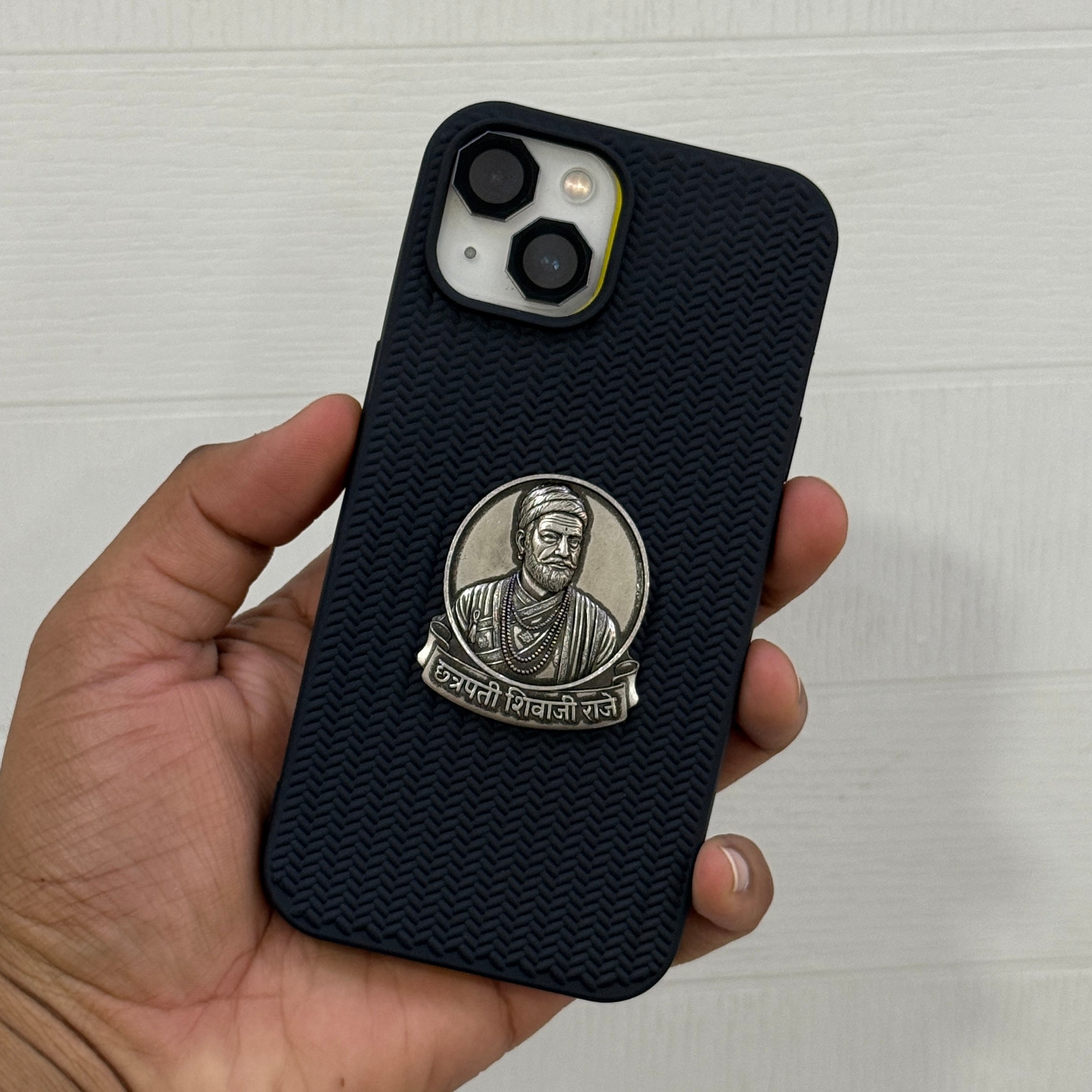 Chhatrapati Shivaji Woven Leather Case - iPhone – SHAAPA Chhatrapati Shivaji Woven Leather Case - iPhone – SHAAPA